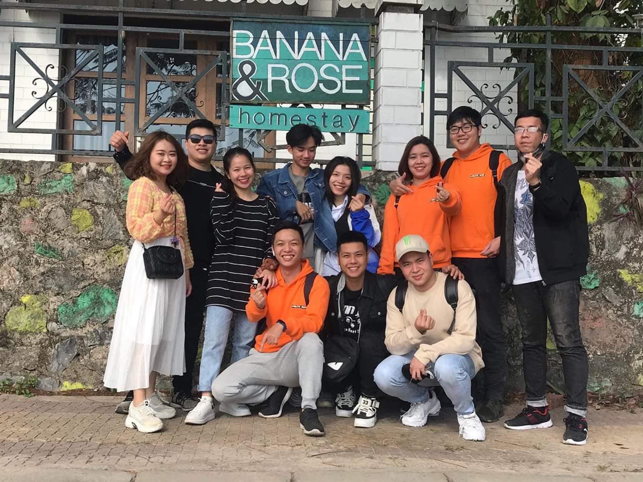 Review Banana And Rose